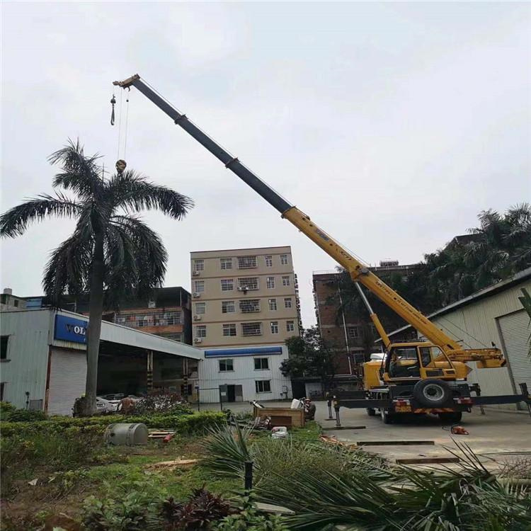 康定12吨吊车出租一天的收费标准是什么