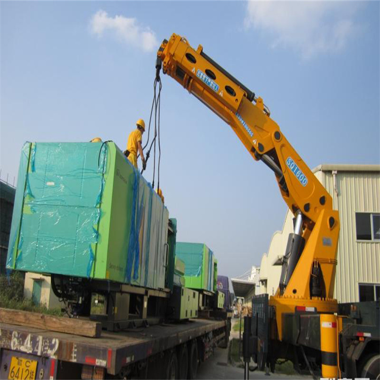 康定附近哪有出租随车吊的