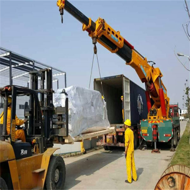 康定专业随车吊出租电话