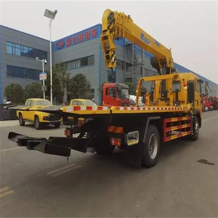 康定附近小随车吊出租电话，轻松解决搬运烦恼