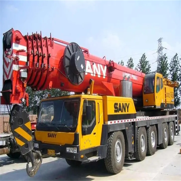 康定300吨吊车能吊多重